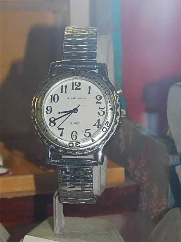 TALKING WRIST WATCH WITH METAL SPRING STRAP