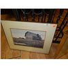 Image 1 : FRAMED PICTURE - BARN