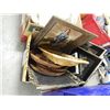 Image 2 : BOX COLLECTABLE & OTHER
