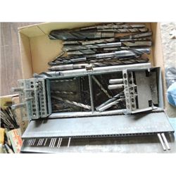 ASSORTED SIZES OF DRILLBITS & 1 ORGANIZER