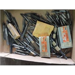 VARIETY OF SIZES MACHINIST TAPS