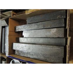 BOX LOT OF VARIOUS BORING BAR CLAMPS