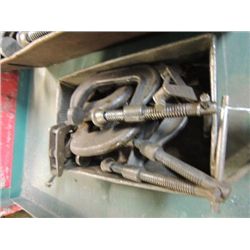 LOT 6 SMALLER MACHINIST "C" CLAMPS IN METAL BOX