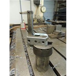INDUSTRIAL MACHINIST BORING HEAD FOR THE LUCAS