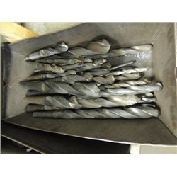 METAL BOX OF ASSORTED SIZE LARGE DRILL BITS