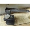 Image 1 : INDUSTRIAL MACHINE SHOP LATHE TRAVEL DIAL