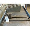 Image 1 : INDUSTRIAL SHOP HARDINGE BASE & CENTER TOOL STAND