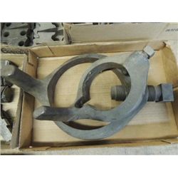 LOT 2 LATHE STEADY GUIDE BARS