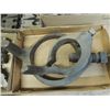 Image 1 : LOT 2 LATHE STEADY GUIDE BARS