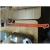 Image 1 : INDUSTRIAL MACHINE SHOP RIGID PIPE WRENCH