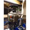 Image 1 : VITNAGE TEA POT