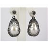 Image 1 : Victorian Vintage Mother of Pearl Earring