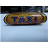 Image 6 : TAXI CRIMP CUT TOBACCO VERTICAL POCKET TIN.