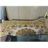Image 1 : 96X80 MIDDLE EASTERN ELPHANT SCENE WALL TAPESTRY