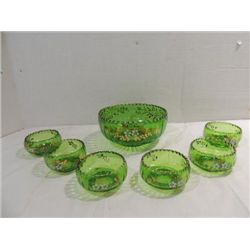 LOT 7 SET VINTAGE EMERALD GLASS BOWLS HAND PAINTED