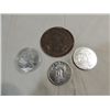 Image 1 : LOT 4 MEDALLIONS - OVER SIZED COIN REPLICAS