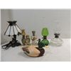 Image 1 : LOT 7 VINTAGE (5) SMALL OIL LAMPS, 1 CAST METAL