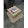 Image 2 : LOT 39 (11) 18X18 & 12X12 ROCK & TERA COTTA TILES