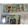 Image 3 : LOT 100+ 1970 & 72 TOPPS FOOTBALL PLAYER CARDS