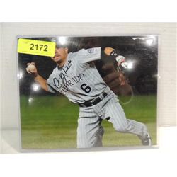 10X8 BASEBALL PHOTO AUTOGRAPH OMAR QUINTANILLA COA