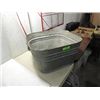 Image 1 : VINTAGE WHEATON DURA-ZINC ALLOY WASH TUB