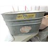 Image 2 : VINTAGE WHEATON DURA-ZINC ALLOY WASH TUB