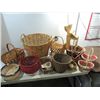 Image 1 : LOT 6 (2) REED WOVEN BASKETS & PIN WOOD REINDEER