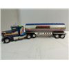 Image 1 : VINTAGE NYLINT PRESS METAL CAB & TANKER TRAILER