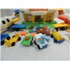 Image 3 : 1980 FISHER-PRICE AIRPORT STATION, 2 JETS, PEOPLE