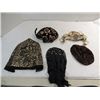 Image 1 : LOT 5 VINTAGE LADYS HATS: FLAPPER WITH RHINESTONES