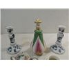 Image 2 : LOT 7 VINTAGE CERAMIC ITEMS: PAIR CANDLE HOLDERS,