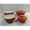 Image 1 : LOT 4 VINTAGE UNIVERSAL CERAMIC MIXING & CASSAROLE