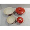 Image 2 : LOT 4 VINTAGE UNIVERSAL CERAMIC MIXING & CASSAROLE