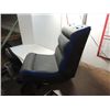 Image 3 : PYRAMAT PM 220 SOUND CUSHION CHAIR, INPUT OR MP3,