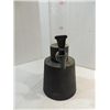 Image 2 : PEXIGLASS 2.5L GRAVITY FLUID DISPENSER. 33"H.