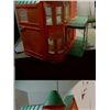 Image 2 : 1995 MATTEL BARBIE DOLL LARGE FOLD OUT DOLL HOUSE