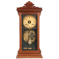 Macomb’s Calendar Clock