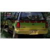 Image 3 : Jurassic Park - Ford Explorer License Plate #05
