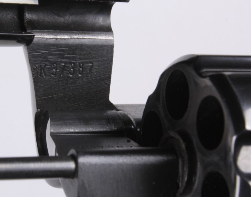 Colt Python 357 Magnum CTG. Revolver