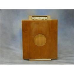 A 1930's Murphy standard radio £20-30...