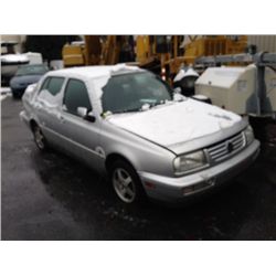 1998 VW JETTA  WOLFSBURG VIN 3VWPA81H4WM246390