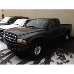 2002 DODGE DAKOTA SPORT VIN 1B7GG32N72S519588