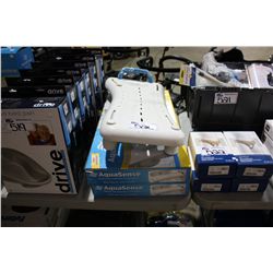 3 AQUASENCE BATHBOARDS WITH HANDLE