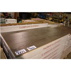 LUMINOUS CONTRAST 12.3 MM MIDNIGHT OAK GLUELESS LAMINATE FLOORING 20.4 SQ FT PER BOX  50 BOXES