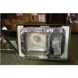 NAUTICA 3 HOLE 20 9/16 X 31 1/4 X 7 STAINLESS STEEL SINK