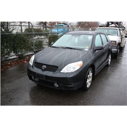 2004 TOYOTA MATRIX BLACK 4 DOOR HATCH BACK