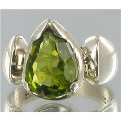 31.7twc Natural Pakistan Peridot Sterling Ring (JEW-004512)