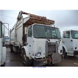2003 - AUTOCAR WX SIDELOADER