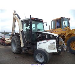 2006 - MASSEY FERGUSON TRACTOR