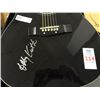 Image 2 : Huntington Acoustic Guitar Autographed Toby Keith